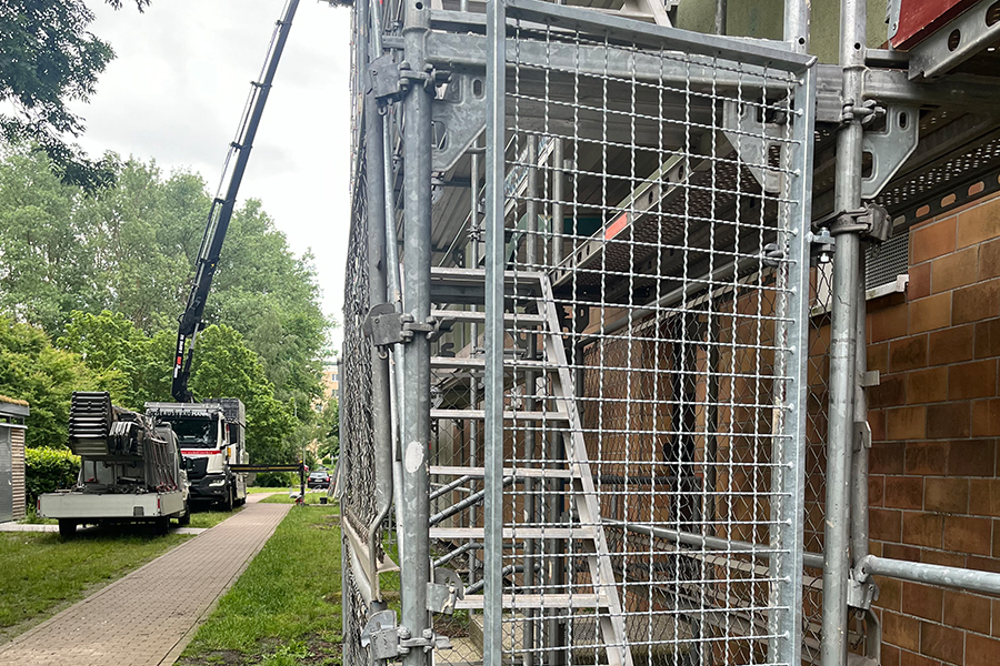 Gerüstbau Mank - Rostock - Fassadengerüst - Evershagen