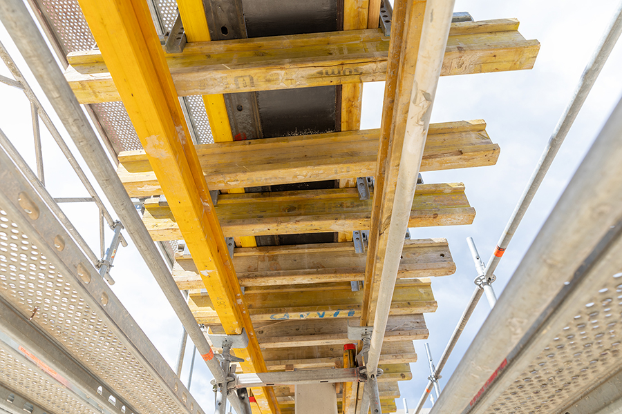  Gerüstbau Mank - Güstrow - Traggerüst und Arbeitsgerüst Einkaufsmarkt 