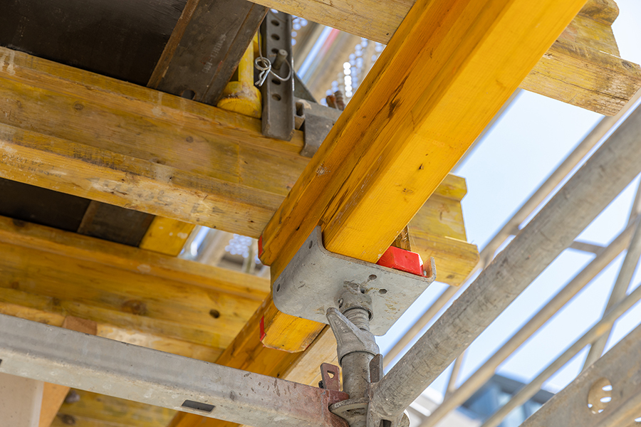  Gerüstbau Mank - Güstrow - Traggerüst und Arbeitsgerüst Einkaufsmarkt 