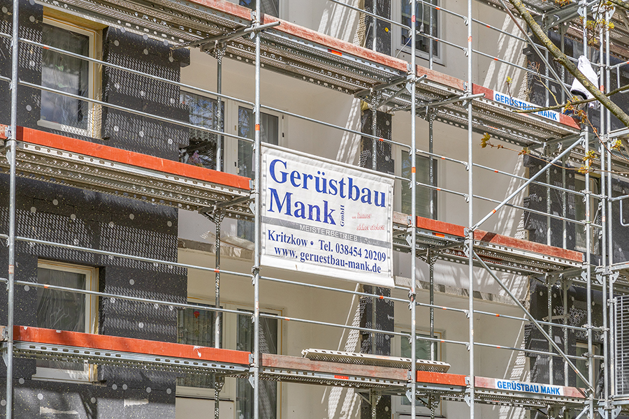  Gerüstbau Mank - Güstrow - Fassadengerüst Platanenstr. 