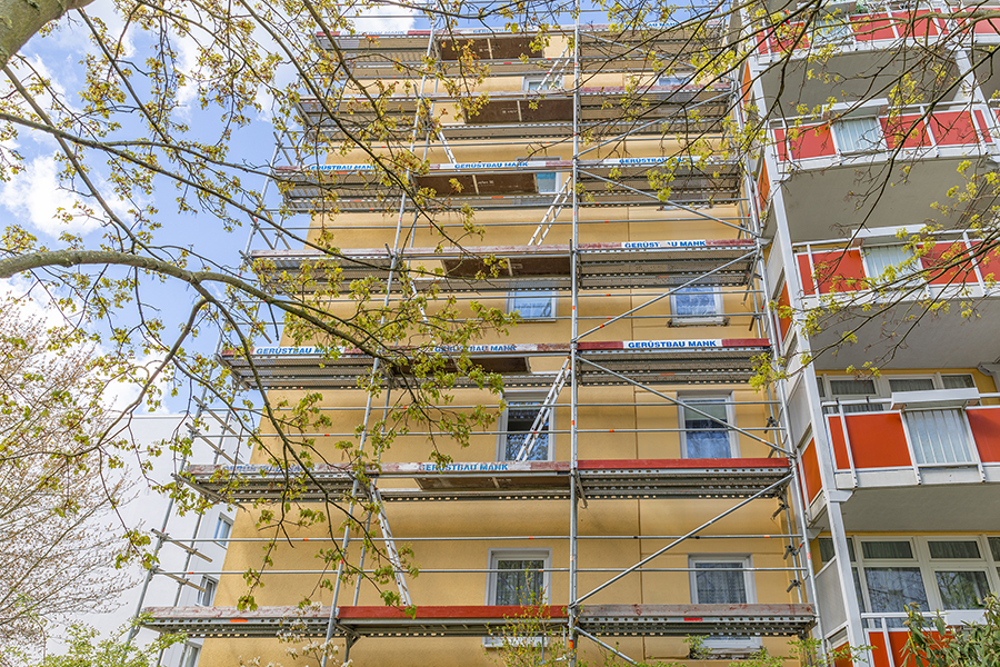  Gerüstbau Mank - Güstrow - Fassadengerüst Platanenstr. 