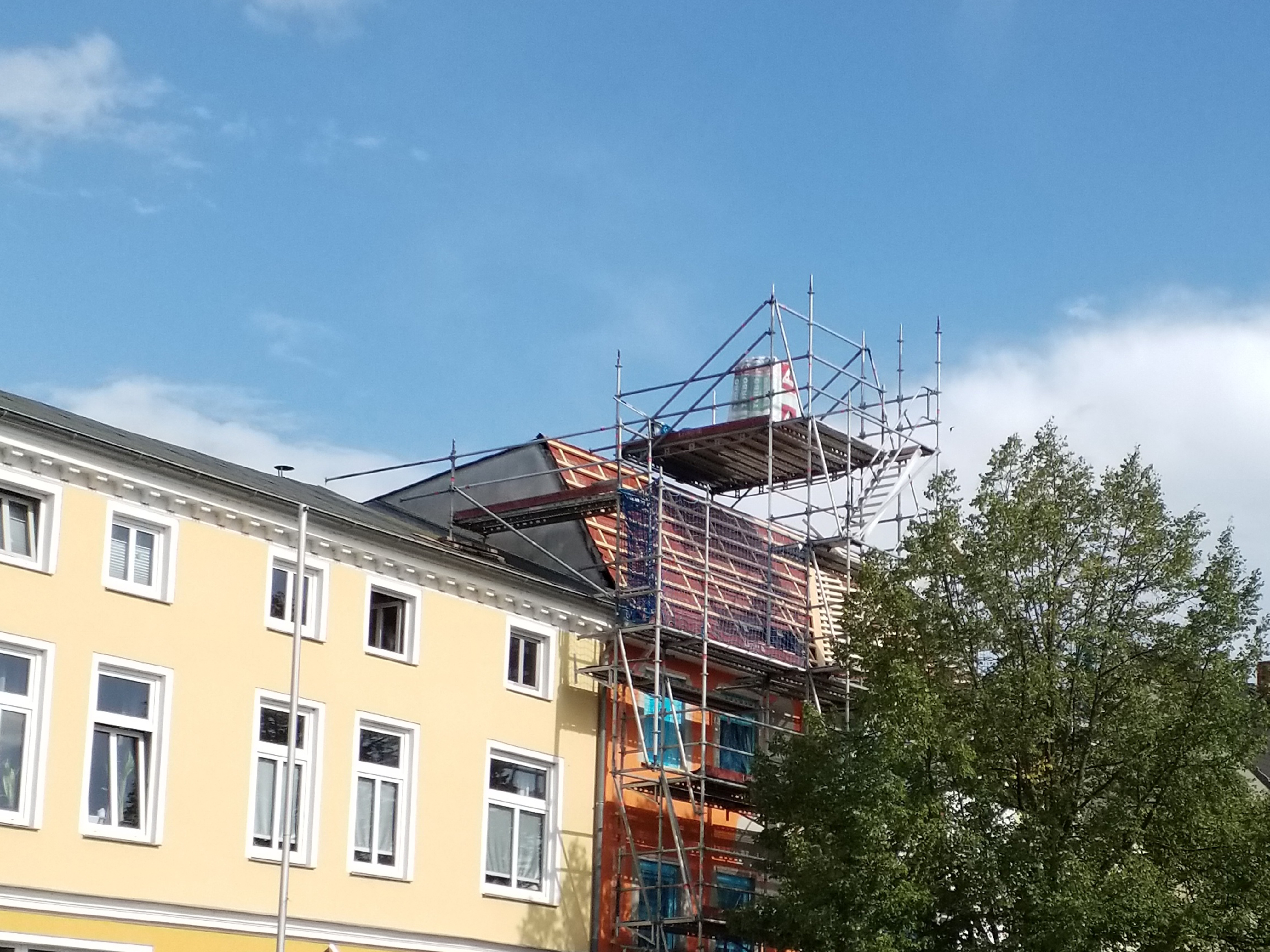 Gerüstbau Mank - Güstrow - Wohn- und Gewerbehaus 