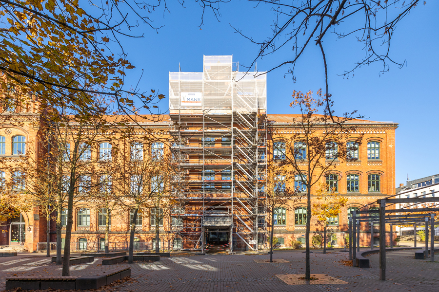 Gerüstbau Mank - Rostock - Fassadengerüst und Schutzgerüst - St.-Georg-Straße