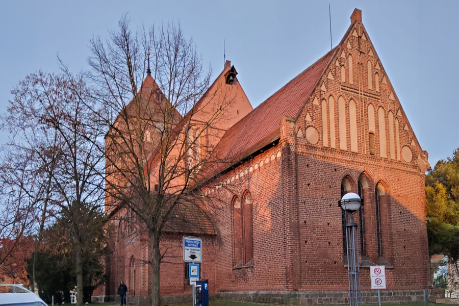  Gerüstbau Mank - Teterow - Sanierung Stadtkirche