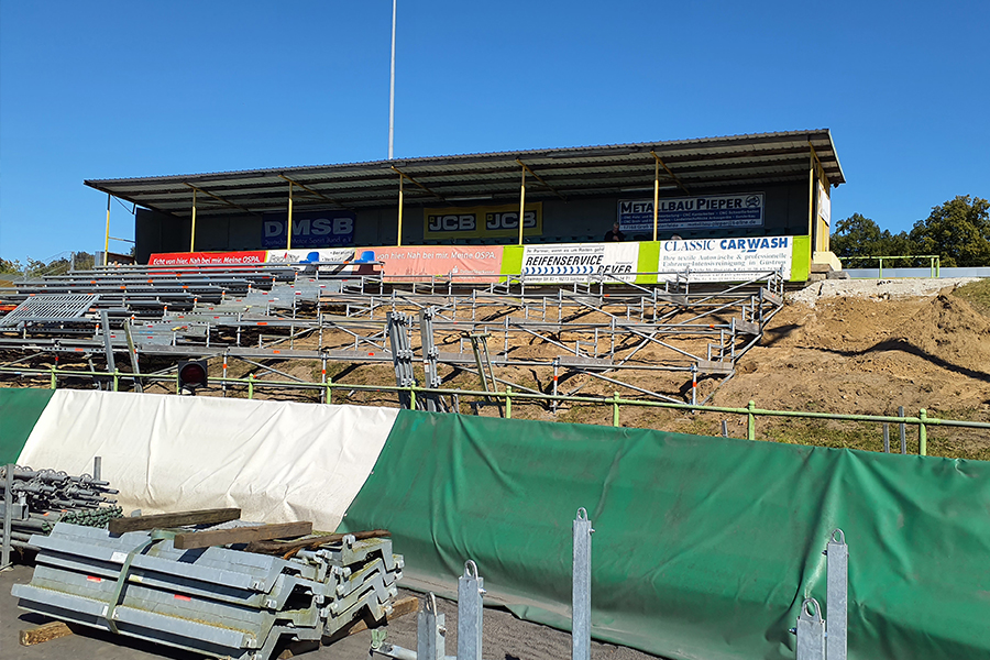 Gerüstbau Mank - Güstrow - Tribühne