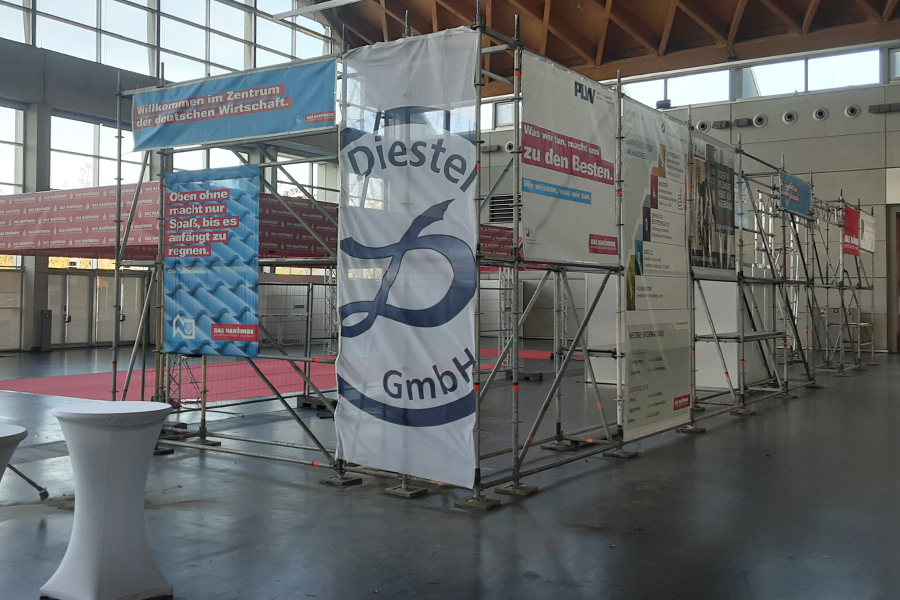 Gerüstbau Mank - Rostock - Werbetürme - Jobfactory