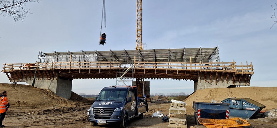 Gerüstbau Mank - Rostock - Wetterschutzdach - Elmenhorst